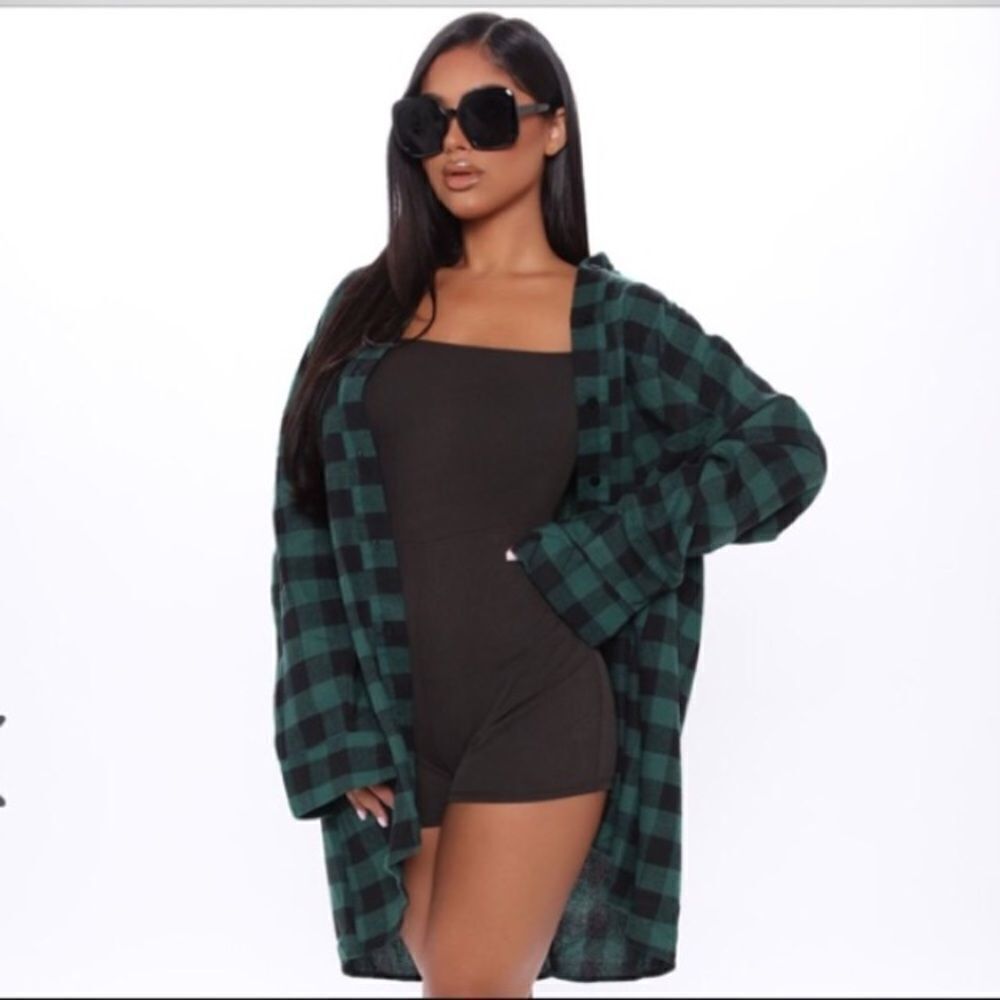 Fashion Nova S strapless black knit romper